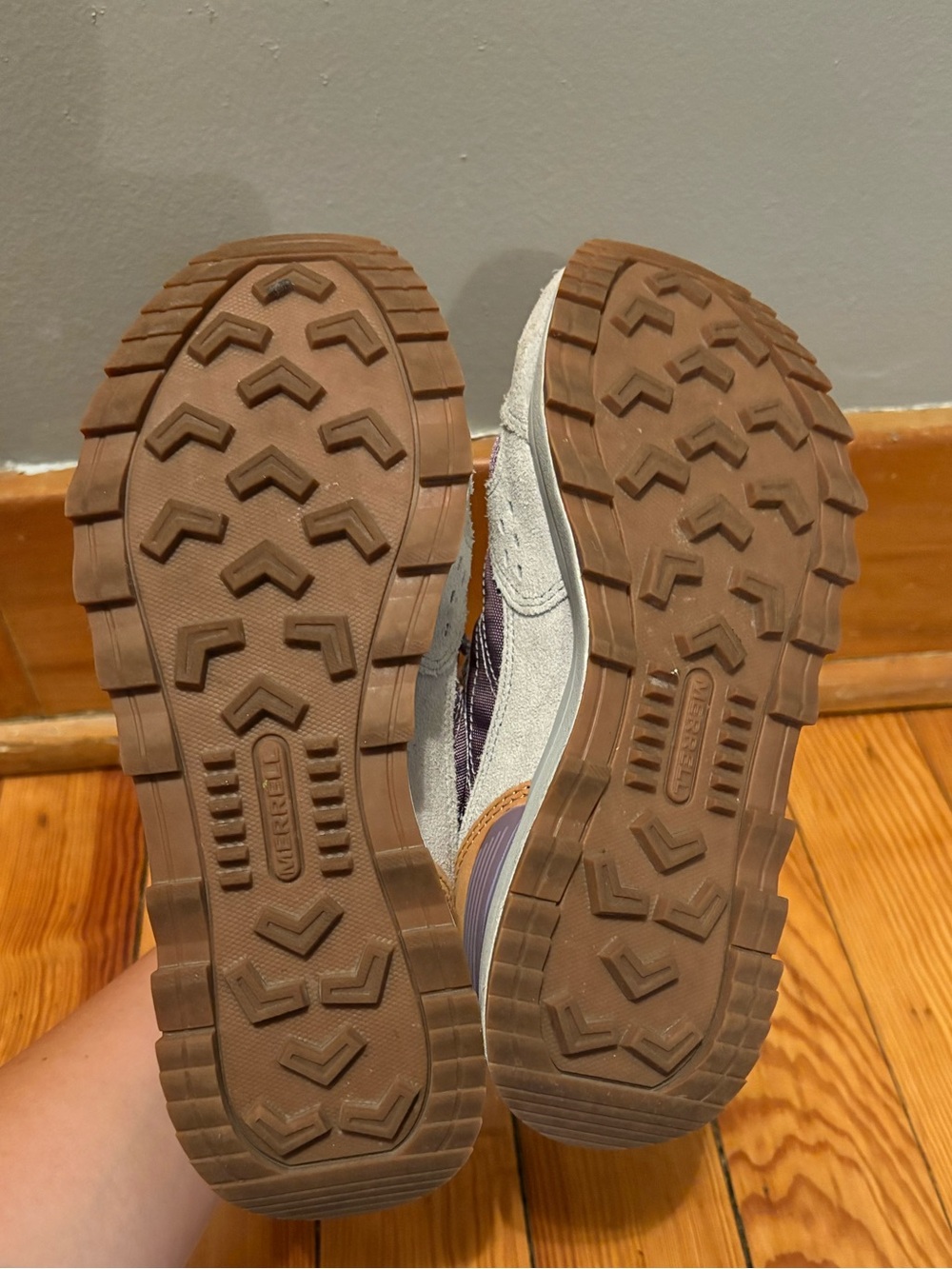 Women’s Merrell Light Purple and Taupe Trail Sneakers - Picture 4 of 4